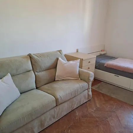 Host Soroka 2-4-6 Posti *